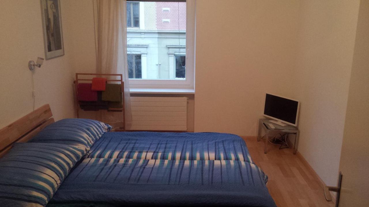 Guesthouse Casa Esperanza Basel Luaran gambar
