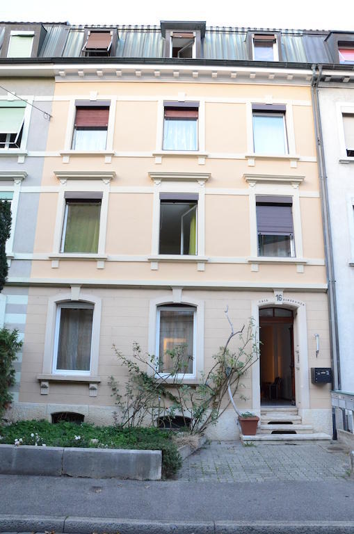 Guesthouse Casa Esperanza Basel Luaran gambar