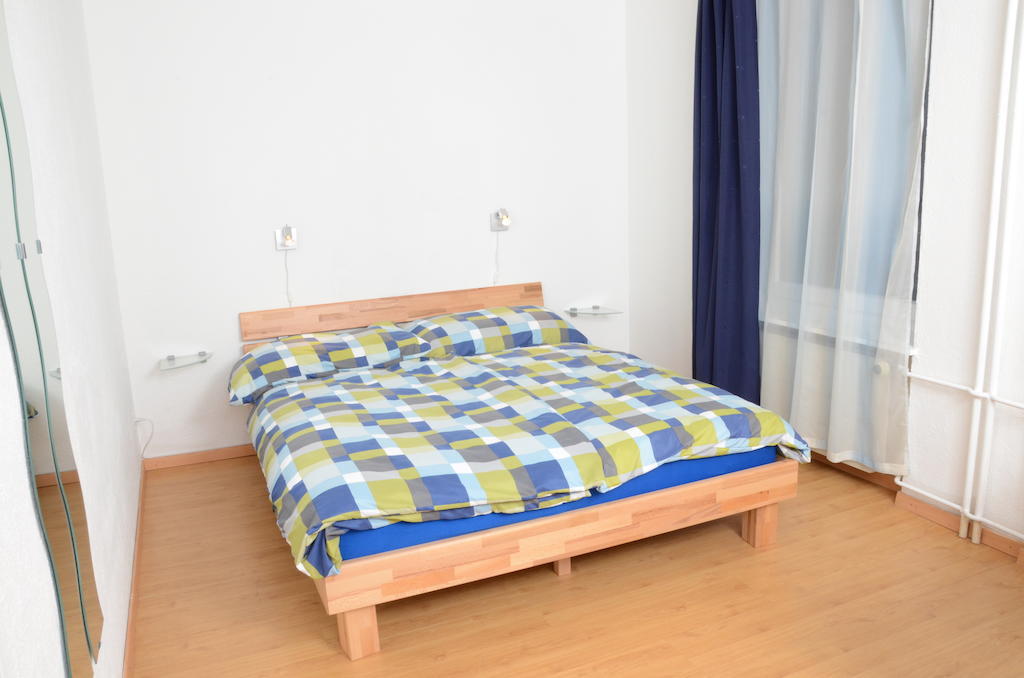 Guesthouse Casa Esperanza Basel Bilik gambar